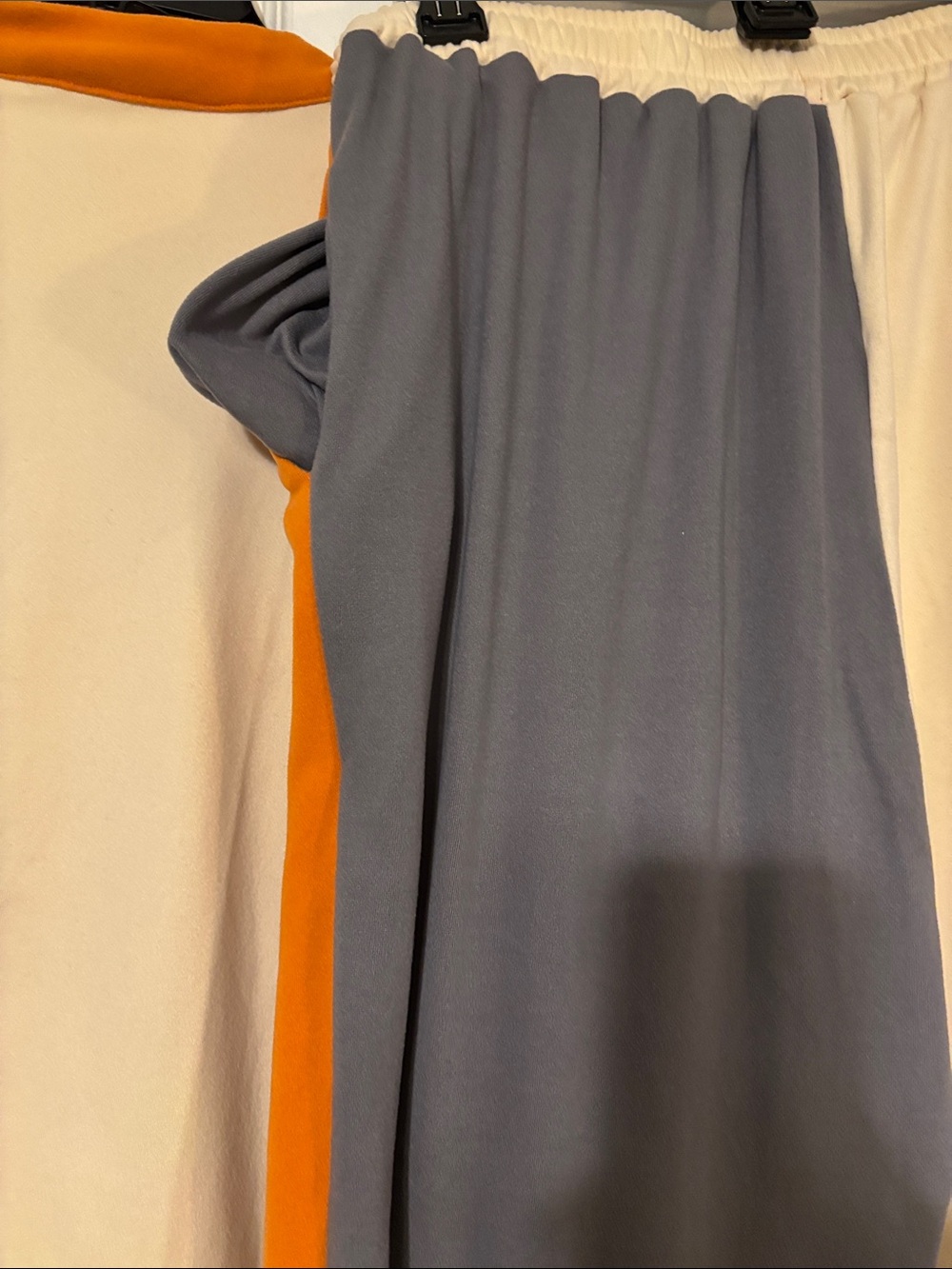 Ladies XL- Colorblock Half-Zip Lounge Set - Rust, Maroon & Gray - Picture 4 of 4